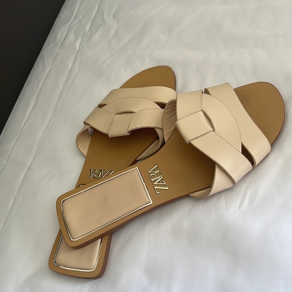 zara beige flat sandals